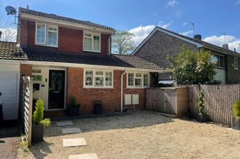 Bourne End, SL8 - property photo