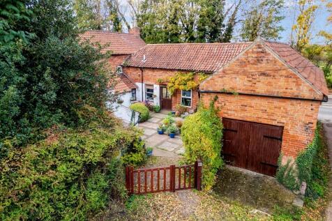 Newark, NG24 - property photo