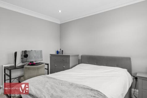 22 Baas Lane Broxbourne via properties estate letting commercial