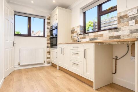 Folly Lane, Stroud, Gloucestershire, GL5 photo 3