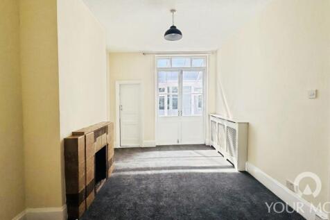New House Lane, Gravesend, Kent, DA11 photo 5
