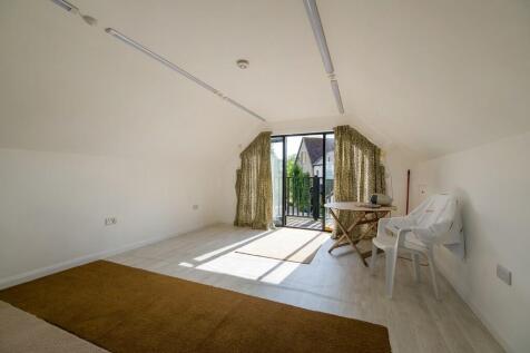 Gate Farm House-4...