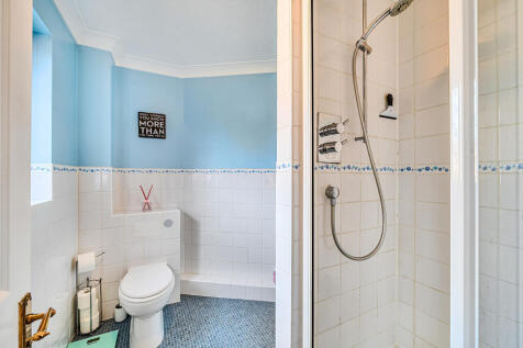 1359309368f8d0e7d9e73