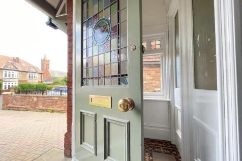 ENTRANCE DOOR