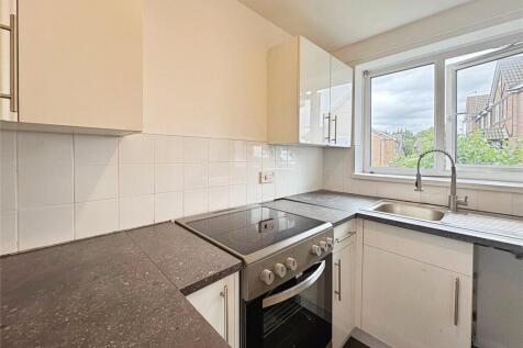 Swan Mead, Luton, Bedfordshire, LU4 photo 5
