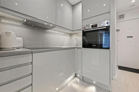 AHTEC - Flat 8, Hillsborough Court - Kitchen9 (1).