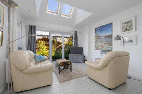 Open Plan Kitchen / Lounge / Diner