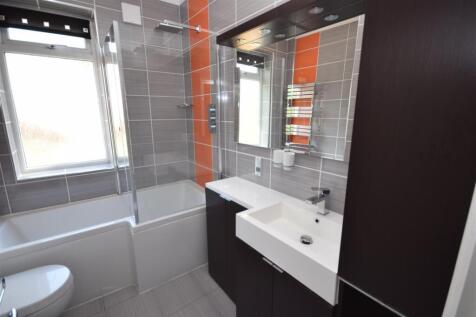 bath1.JPG