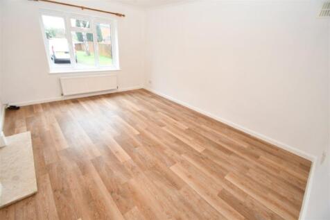1 bedroom Ground Floor Apartment in Bramley photo 3
