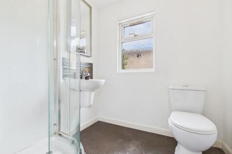 CAM05526G0-PR0005...