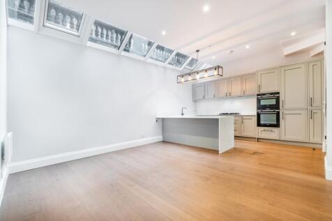 queens-gate-place...