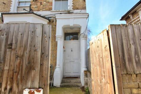 Bayston Road, N16