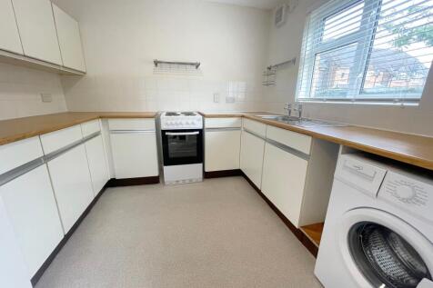 Keeble Road, BOURNEMOUTH photo 3