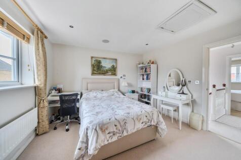 Davidson Frost-Wellings, DFW, Lady Aylesford Avenu