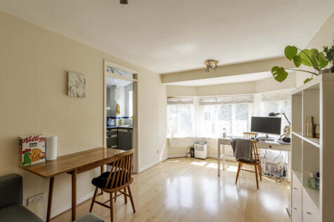 Bristol, BS6 - property photo
