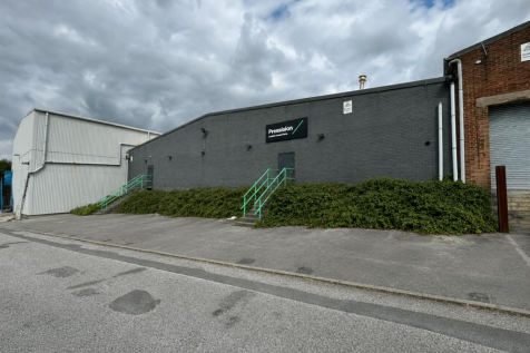 Light Industrial to rent Image 6