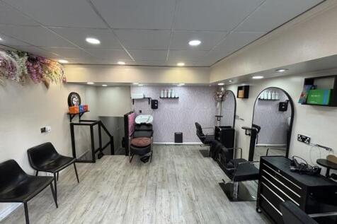 Retail Property (high street) for sale Image 3