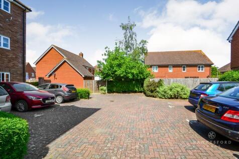 Mulberry Way, Sittingbourne - Parking