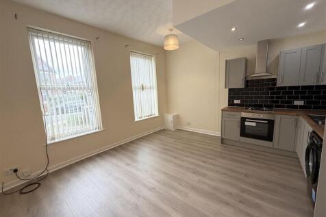 Withens Lane, Wallasey photo 4
