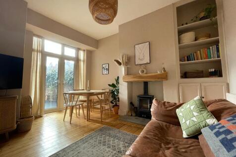 3 bedroom Terraced for sale