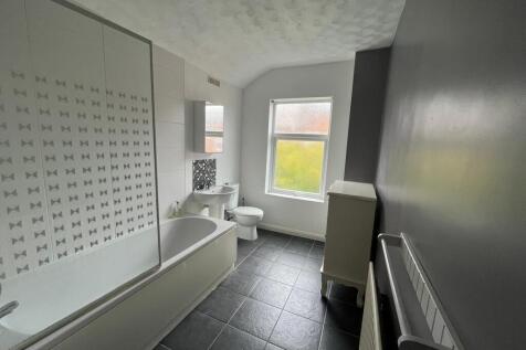 Warwick Street, Leicester photo 4