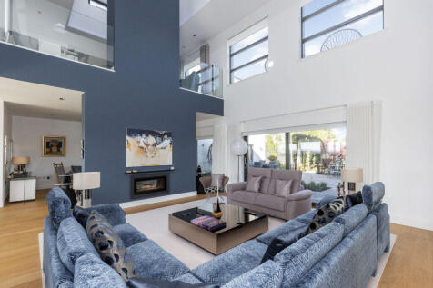 5 bed, 5 bath Detached in Edinburgh - Photo 10