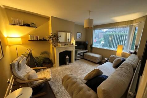 Lounge 1
