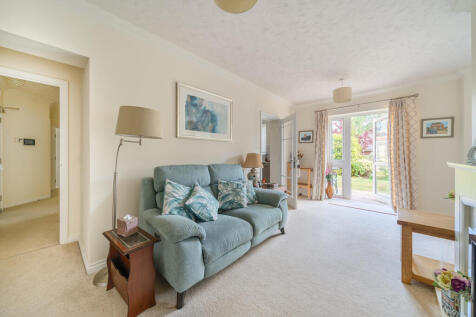 1298551-7-682caaf...