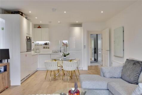 Reception/Kitchen