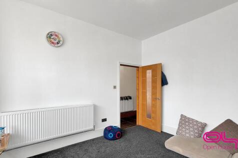 Waverley Road, Bolton photo 4