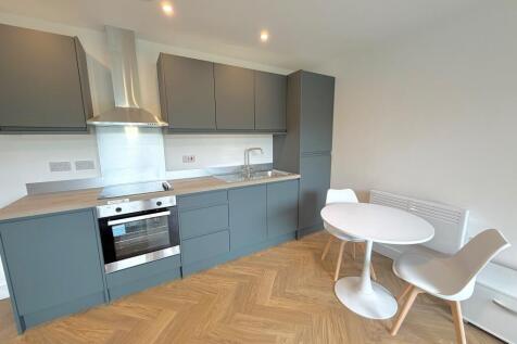 Cenydd Court, Cardiff photo 3