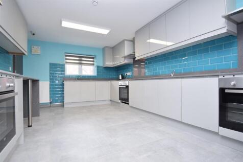 Communal Kitchen