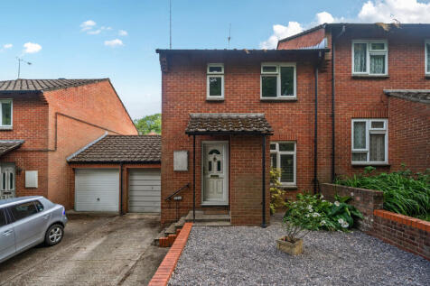 Southampton, SO18 - property photo