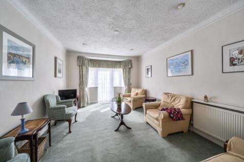 Davidson Frost-Wellings, DFW,Howberry Road, Living