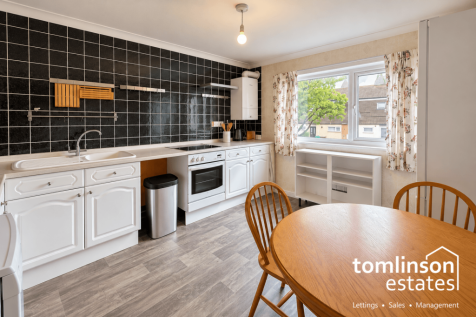 2 Bedroom end terrace house