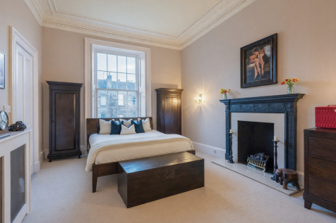 6 bed, 6 bath Town House in Edinburgh - Photo 7