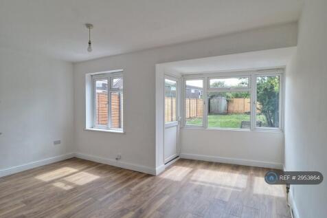 Wintringham Road, St Neots, PE19 photo 3