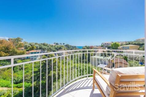 Top floor apartment for sale