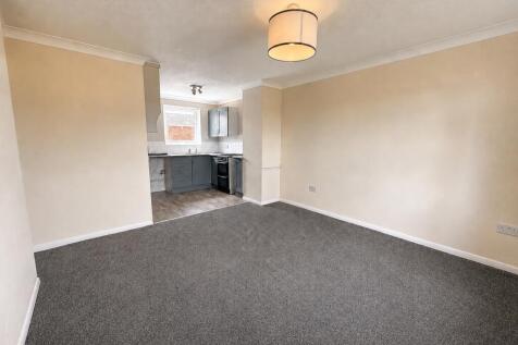 Beauchamps Drive, Wickford, Essex, SS11 photo 5