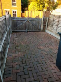 yard/ parking
