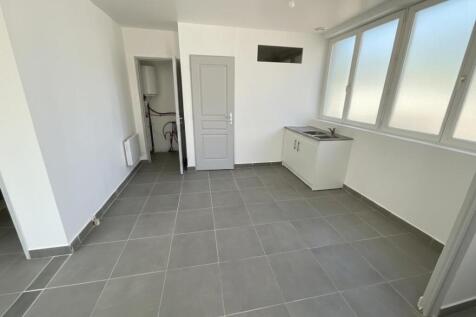 LOGEMENT LIBRE
