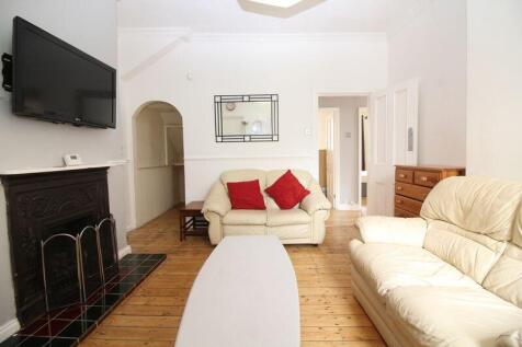 Three Bed Student Flat - £99 pppw plus bills, Third Avenue, Heaton photo 3
