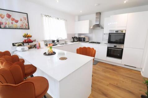 Dining Kitchen/Family Room