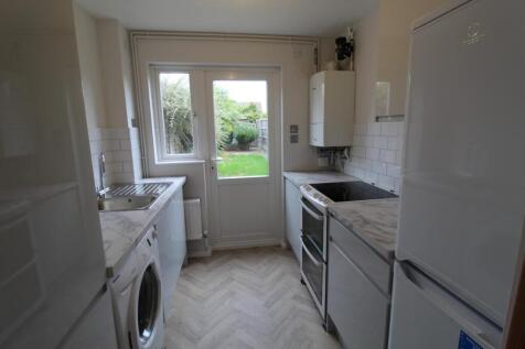 Kitchen 1.jpg