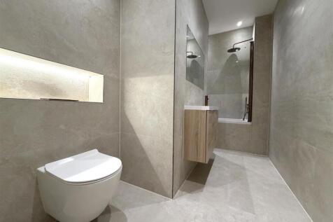 Bathroom.jpeg