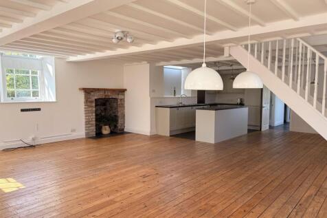 Lounge kitchen diner 2.jpg
