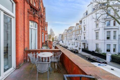 Flat 11, 22 Bina Gardens, London, SW5 0LA Short L