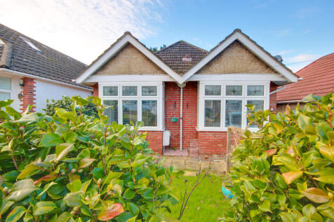 Southampton, SO19 - property photo