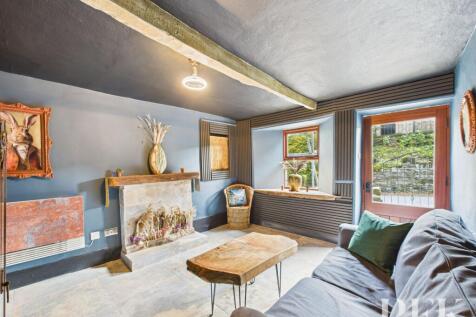 1 Midtown - Living Room