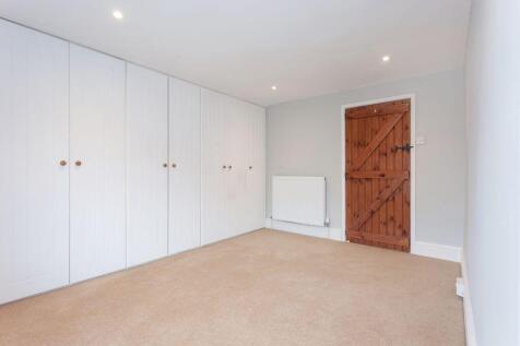 BEDROOM 2 FRONT